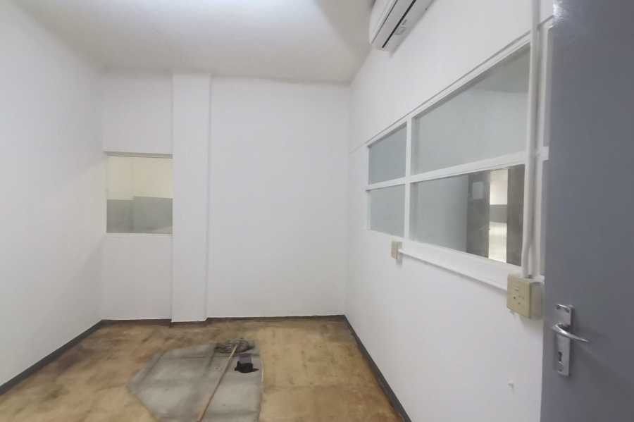 To Let commercial Property for Rent in Dal Josafat Western Cape